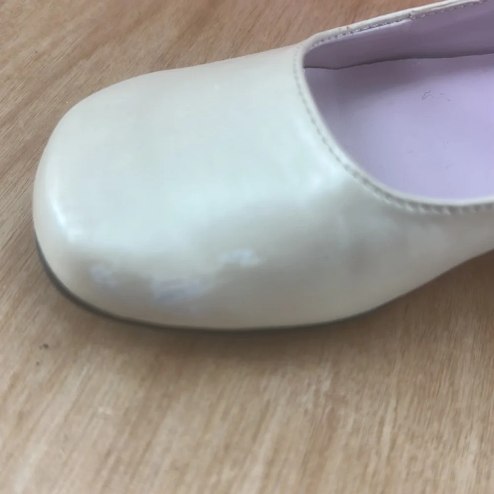 Girls preloved Nina Pageant shoes off‎ white shimmer tint size 13.5
